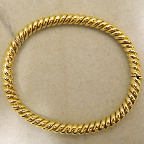 BFRG100 14KT YELLOW GOLD HANDWOVEN CHAIN FRINGE BANGLE WITH SAFETY